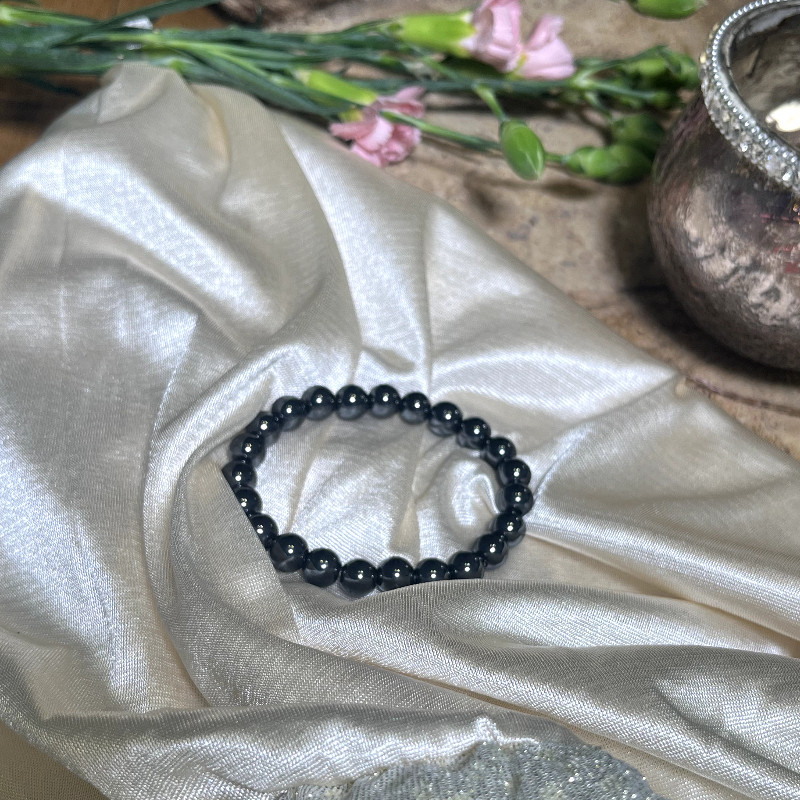 Hematyt - kamień Czakry Podstawy, ochronny, dodaje odwagi, wspiera krążenie krwi