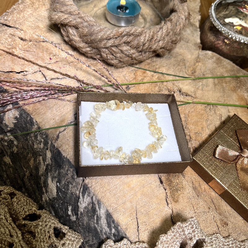 Cytryn - kamień Czakry Splotu Słonecznego, Lwa, Bliźniąt, Wagi i Barana. Przyciąga szczęście i bogactwo