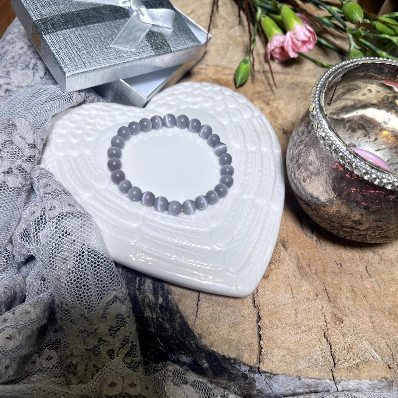 Kocie Oko - przyciąga szczęście, wzmacnia intuicję, pewność siebie. Kamień Czakry Trzeciego Oka, Raka i Wagi