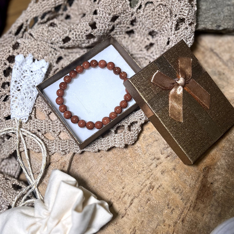 Piasek Pustyni - wspiera w podejmowaniu decyzji. Pasuje dla Wagi, Strzelca, Lwa, Bliźniąt i Barana.