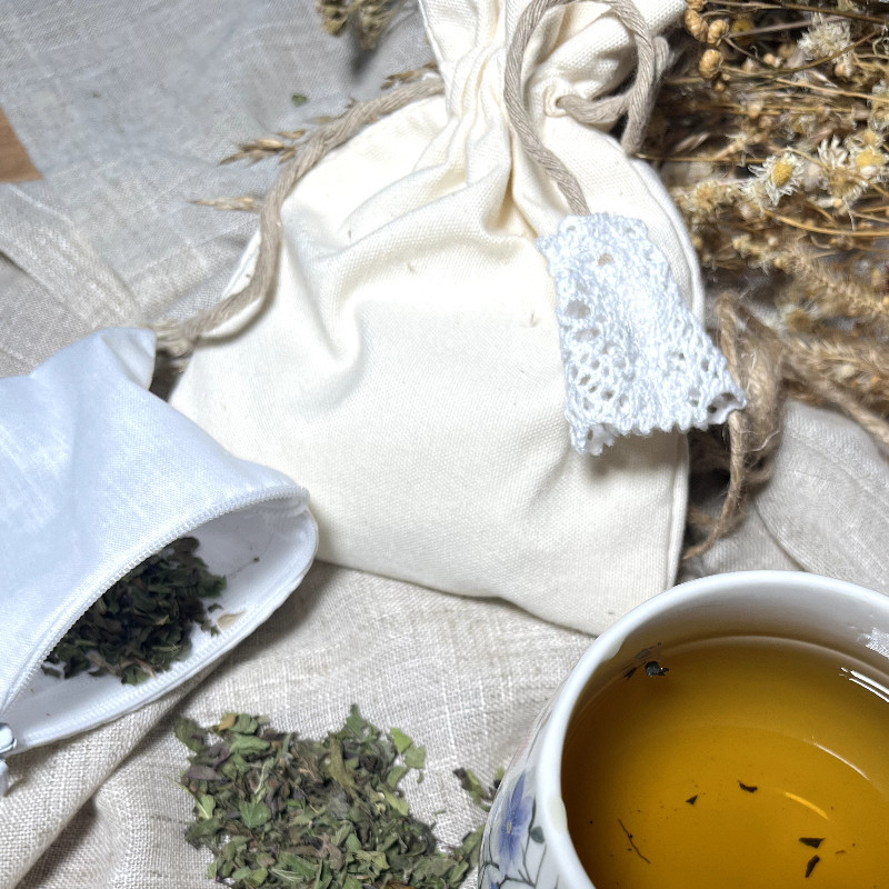 Woreczek z miętą suszoną. Talisman szczęścia i miłości.